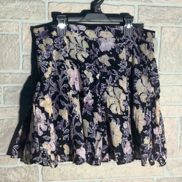 Free People NEW - Sz 10 - floral lovely skirt - washed black combo OB1131158 - Picture 2 of 8